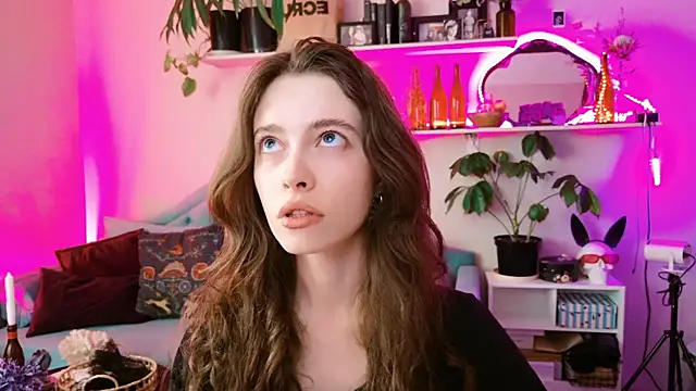 Snapshot of Yoka_paradoXXX chatting on 05-20-26, 11:27 Yoka paradoXXX online show from 05-20-26, 11:27