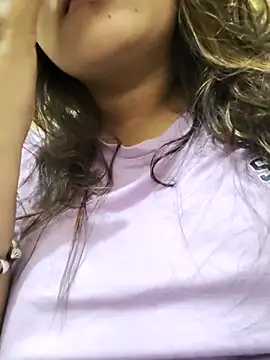 Snapshot of freedom70 chatting on 10-08-25, 03:42 freedom70 online show from 10-08-25, 03:42