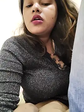 Snapshot of freedom70 chatting on 10-14-25, 09:26 freedom70 online show from 10-14-25, 09:26