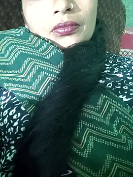 KIRTI12 HOT online show from 01-15-26, 04:00