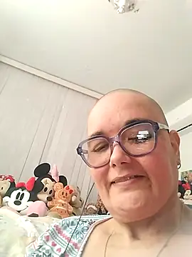 Snapshot of Yarry40 chatting on 01-15-26, 02:10 Yarry40 online show from 01-15-26, 02:10