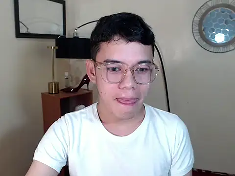 keirflorianxx online show from 10-03-25, 10:23