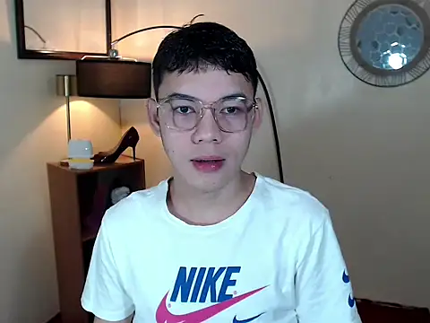 keirflorianxx online show from 10-06-25, 02:58