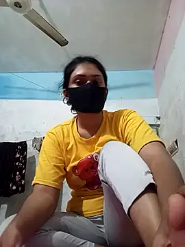Snapshot of Mariya753 chatting on 10-05-25, 04:38 Mariya753 online show from 10-05-25, 04:38