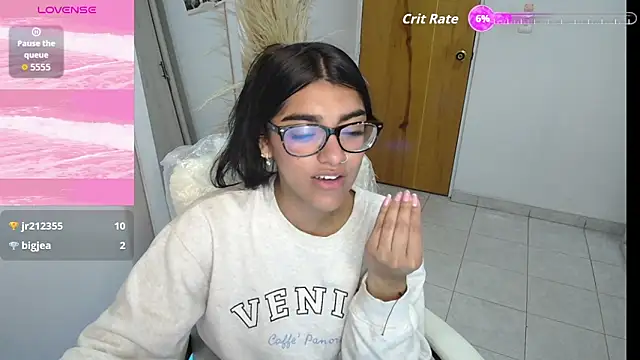 amarasilk  online show from 10-01-25, 10:32