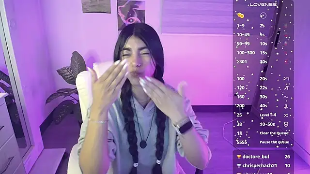 Snapshot of amarasilk_ chatting on 06-11-26, 02:53 amarasilk online show from 06-11-26, 02:53