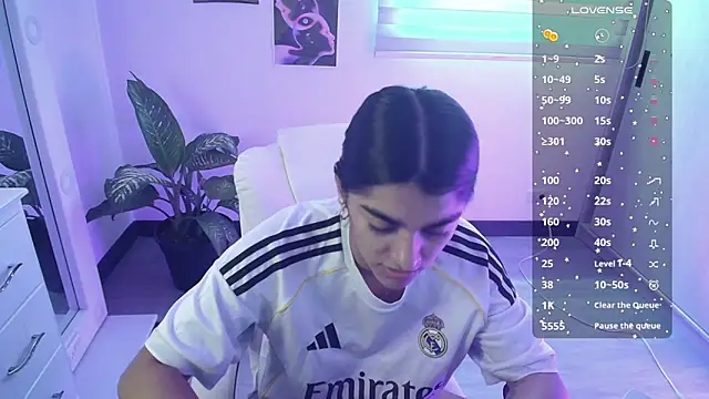 Snapshot of amarasilk_ chatting on 06-23-26, 04:16 amarasilk online show from 06-23-26, 04:16