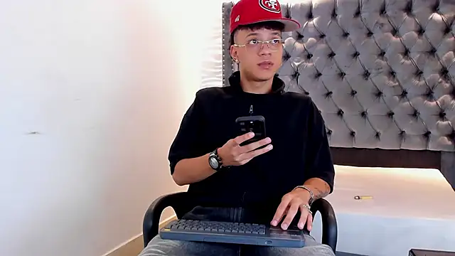 MARSHALL SPENCER online show from 04-07-26, 01:00