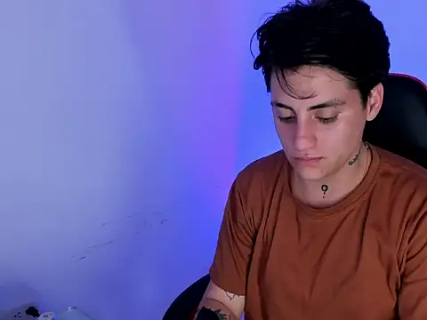 PeytonBox online show from 12-04-25, 11:19