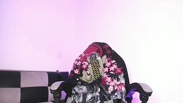 GwenHazel online show from 10-18-25, 12:17