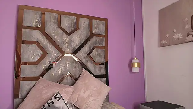 Electra Gosselin online show from 10-07-25, 12:13