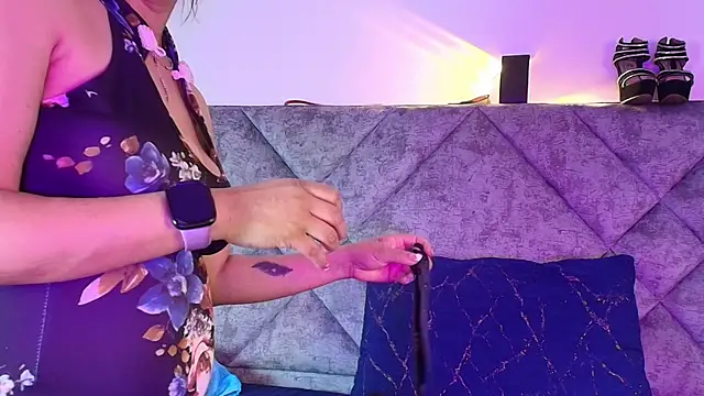 Snapshot of Shantey_Laurent chatting on 10-16-25, 03:24 Shantey Laurent online show from 10-16-25, 03:24