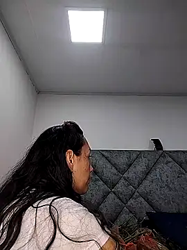 Snapshot of Shantey_Laurent chatting on 11-28-25, 12:52 Shantey Laurent online show from 11-28-25, 12:52