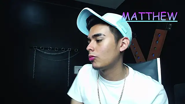 Snapshot of Matthewlodge chatting on 09-23-25, 01:14 Matthewlodge online show from 09-23-25, 01:14