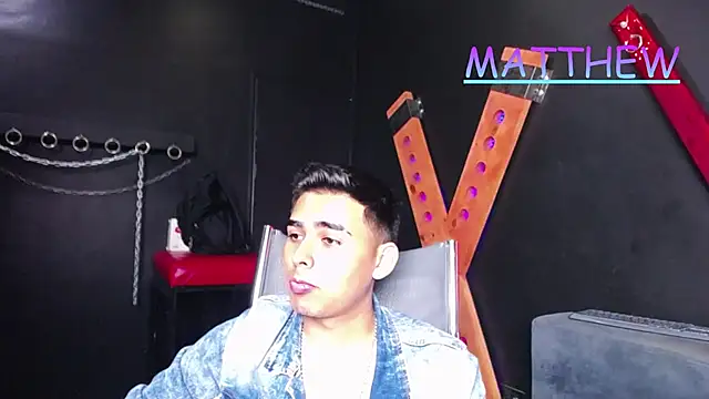 Snapshot of Matthewlodge chatting on 09-30-25, 02:00 Matthewlodge online show from 09-30-25, 02:00