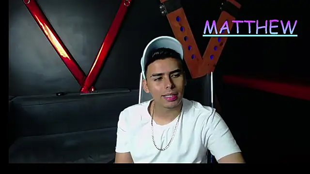 Snapshot of Matthewlodge chatting on 10-06-25, 12:35 Matthewlodge online show from 10-06-25, 12:35