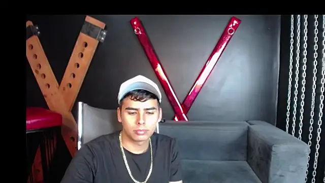 Snapshot of Matthewlodge chatting on 10-25-25, 12:45 Matthewlodge online show from 10-25-25, 12:45