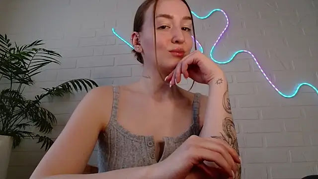 WhitePrincessLuna online show from 03-13-26, 02:34