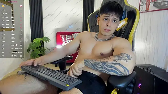 xKevyn online show from 11-08-25, 12:27