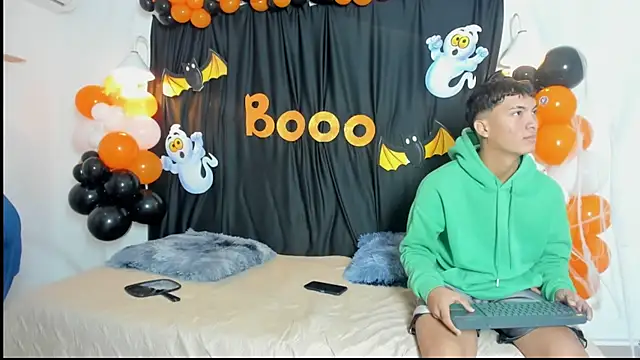 maicol cum23 online show from 10-11-25, 08:51