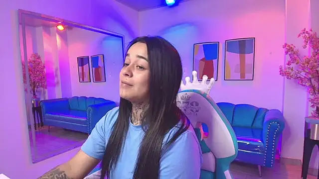 Black roseee online show from 04-19-26, 03:39