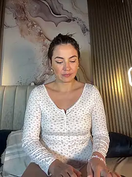 Dakota Evanns online show from 11-11-25, 08:31