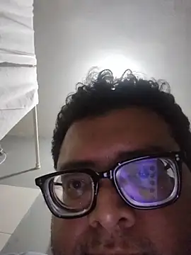 Santiagoqro85 online show from 04-07-26, 02:56