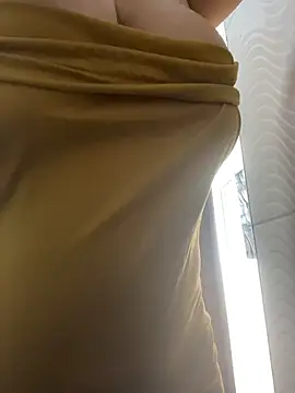 rhizanthella  online show from 10-23-25, 07:56