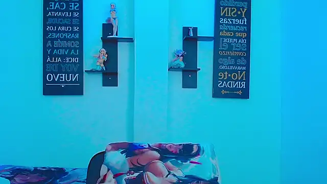 CHLOE THUNDERS online show from 01-11-26, 02:55