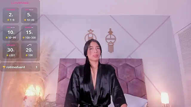 nicol giraldoo online show from 05-12-26, 03:25