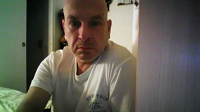 tuplaceroll online show from 10-04-25, 03:26