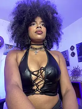 Raven luv online show from 05-15-26, 08:49
