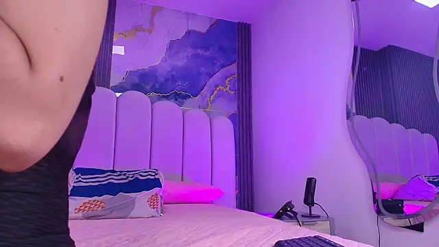 abbyrouss  online show from 07-28-26, 03:13