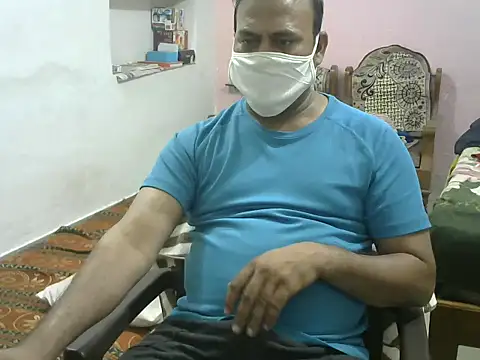 Famit025 online show from 04-11-26, 08:18