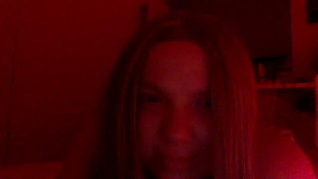 Dolaa11 online show from 12-04-25, 01:48