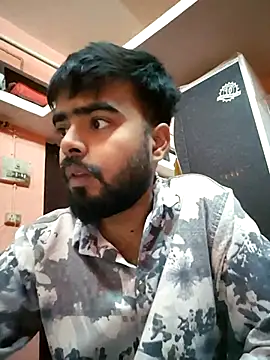 soniriyaa010101 online show from 12-03-25, 10:24