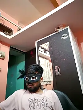 soniriyaa010101 online show from 03-17-26, 06:33