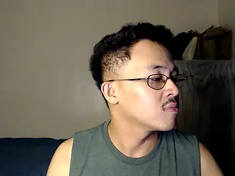 Snapshot of itsyour_Asianboy15 chatting on 02-23-26, 03:53 itsyour Asianboy15 online show from 02-23-26, 03:53