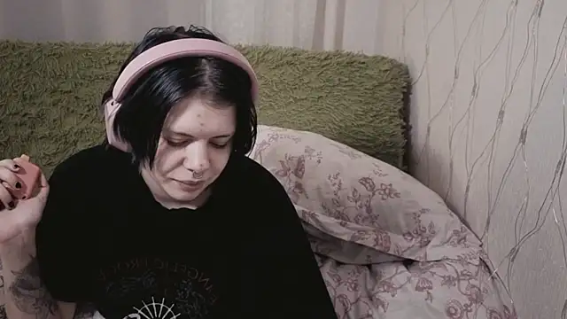 Alice Zev online show from 05-01-26, 02:05