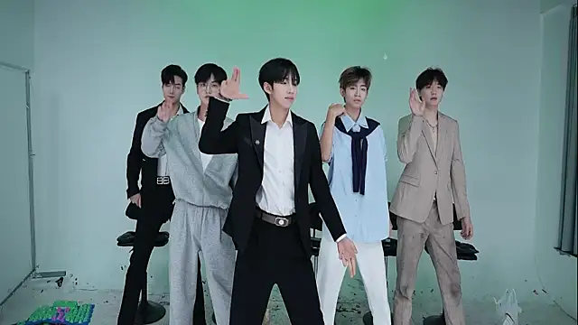 JL-sweetbaby1 online show from 10-10-25, 02:16