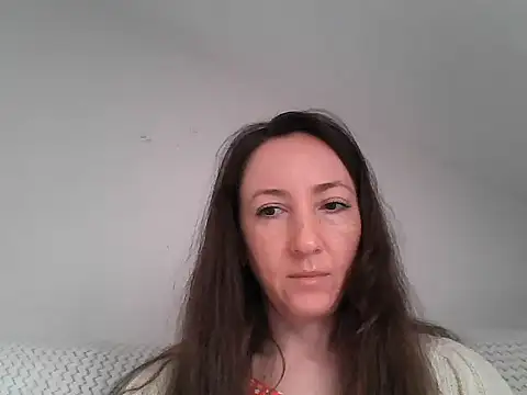 Snapshot of Valessya chatting on 05-03-26, 08:31 Valessya online show from 05-03-26, 08:31