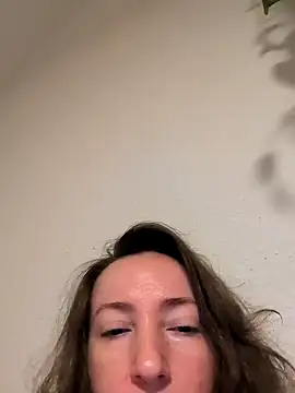 Snapshot of Valessya chatting on 05-18-26, 10:48 Valessya online show from 05-18-26, 10:48