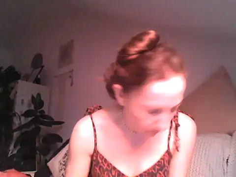 Snapshot of Valessya chatting on 06-20-26, 07:38 Valessya online show from 06-20-26, 07:38
