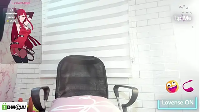 Caroline daring online show from 01-17-26, 01:27