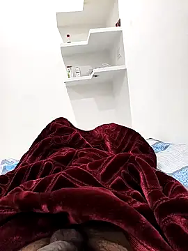 Snapshot of Chanderi19 chatting on 11-19-25, 04:29 Chanderi19 online show from 11-19-25, 04:29