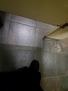 Snapshot of maxelbueno chatting on 10-01-25, 03:40 maxelbueno online show from 10-01-25, 03:40