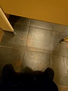 Snapshot of maxelbueno chatting on 11-02-25, 03:14 maxelbueno online show from 11-02-25, 03:14