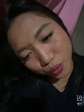 Snapshot of cassie_cakes chatting on 09-15-25, 01:11 cassie cakes online show from 09-15-25, 01:11