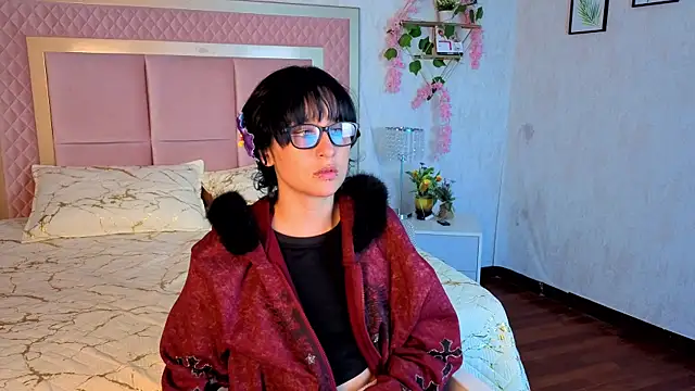 RobinBennett online show from 10-11-25, 04:49