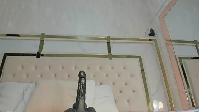 Cameron Hearts online show from 11-29-25, 07:28